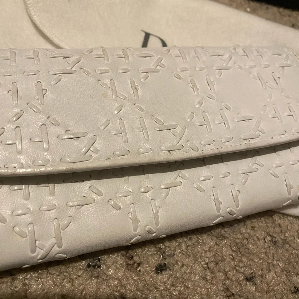 Christian Dior Lambskin Large stirtch Cannage Chain wallet